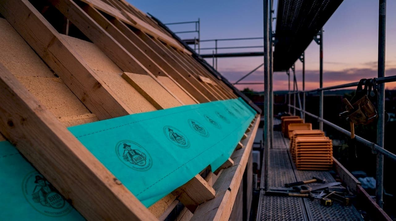 Was sind Dachbauteile? Aufbau und Funktion erklärt